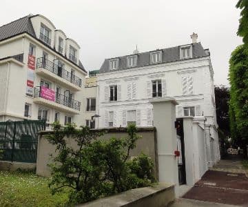 20 appartements et 1 maison de Maître Saint Cloud