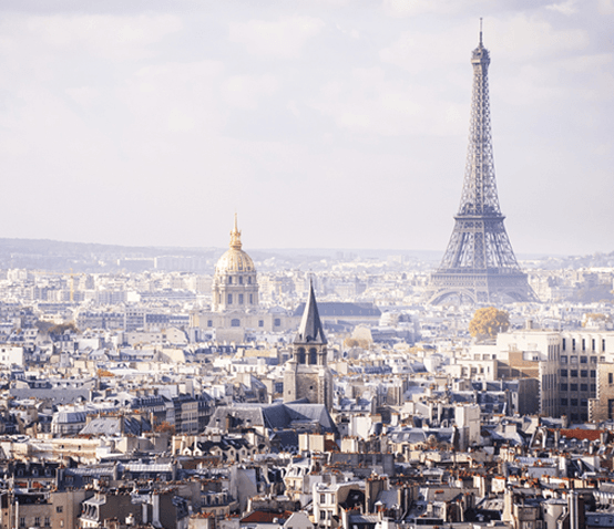 voici une photo de la tour eiffel